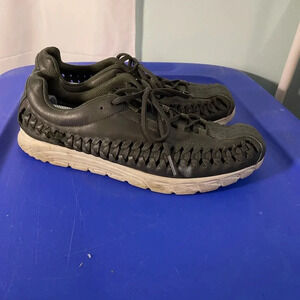 Nike Mayfly woven black sneakers US 10 leather‎ mens